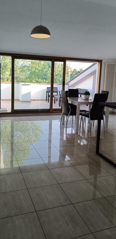 Madonna Della Pace La Casa Di Roberto Bed & Breakfast エクステリア 写真